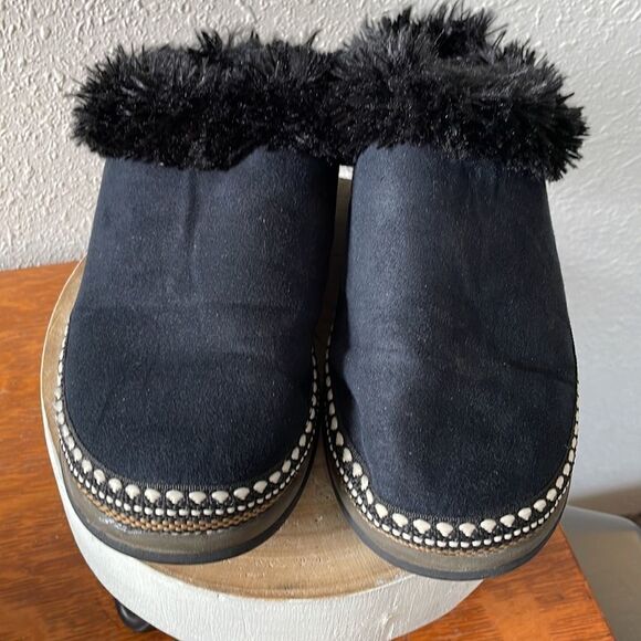 Dr. Scholl’s Slippers Size M EUC - Picture 2 of 7